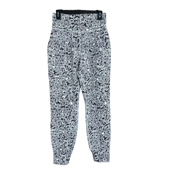 Athleta Salutation Textured Jogger Pants Women's Size Medium - Picture 5 of 14